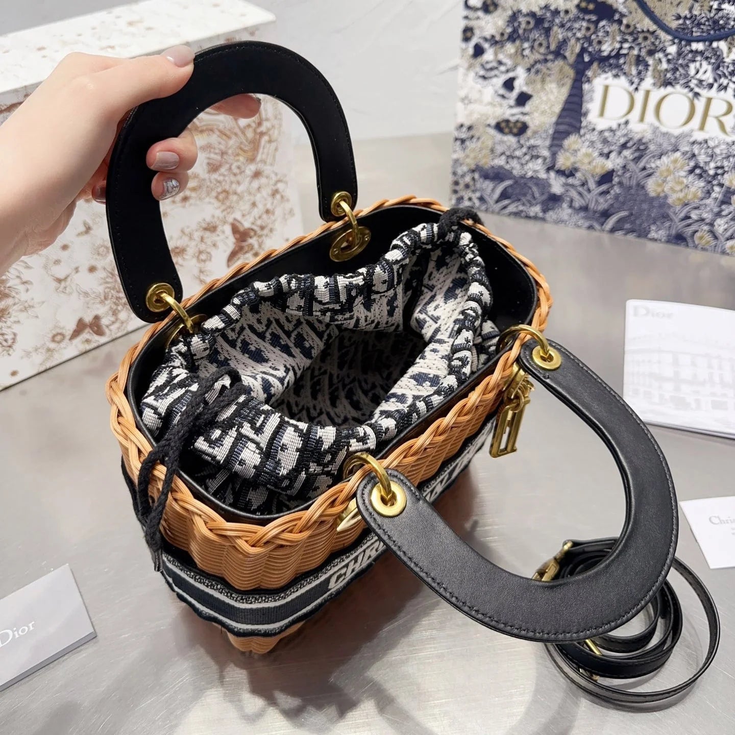 Exquisite+leather+bags-611