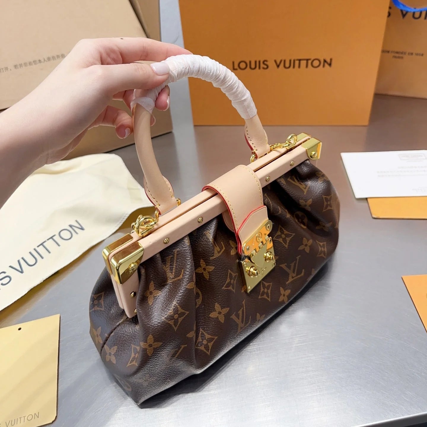 Exquisite+leather+bags-632