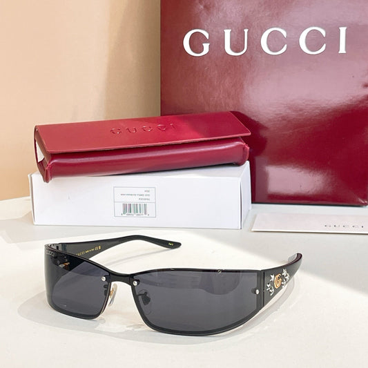 5 Color Bat Shape Sunglasses