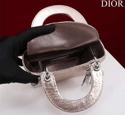 Exquisite+leather+bags-105