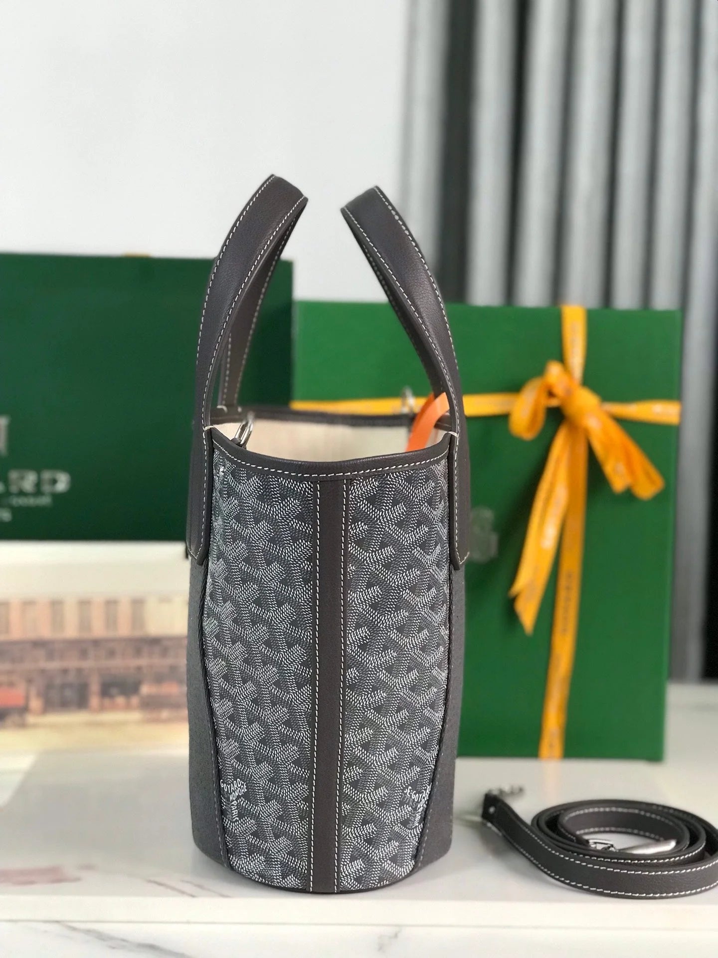 Exquisite+leather+bags-383