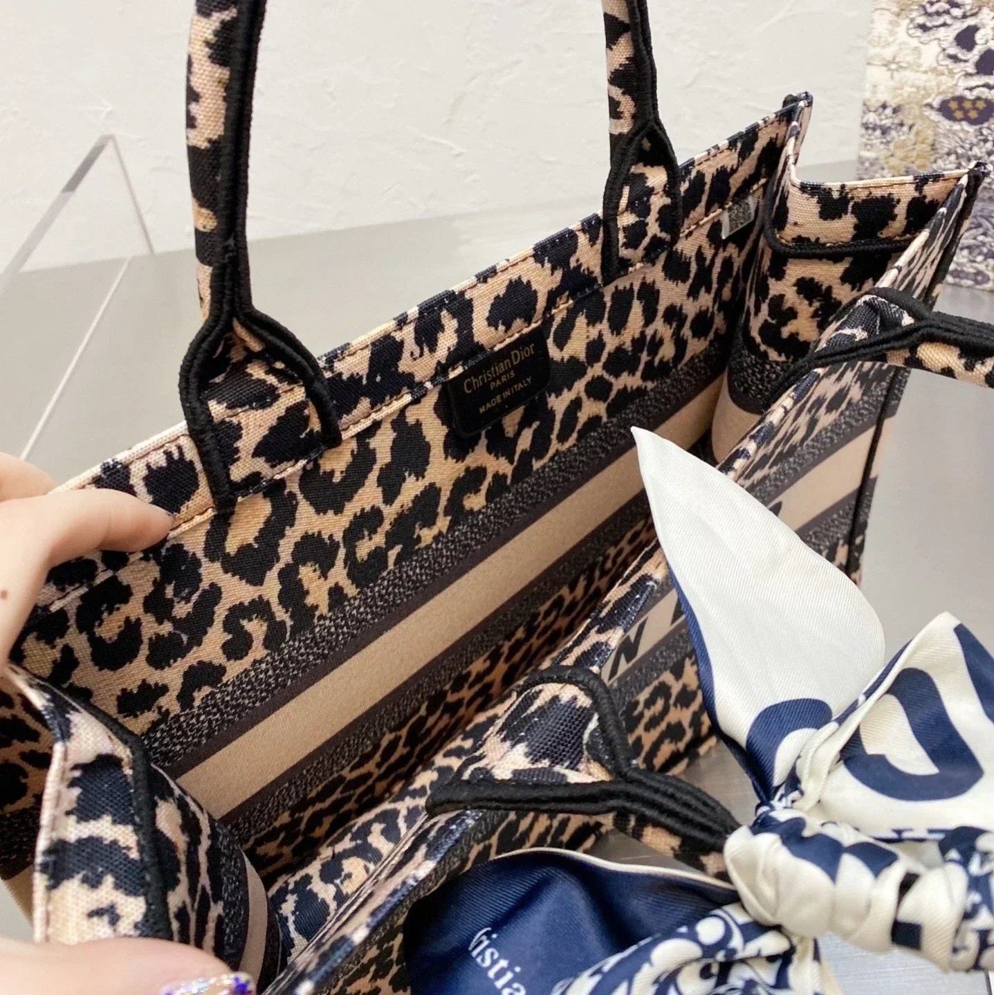 Exquisite+leather+bags-529