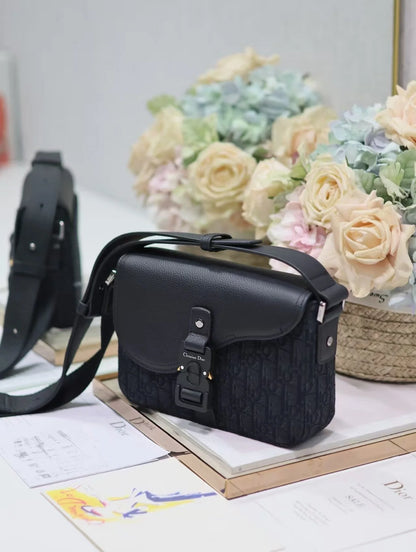 Exquisite+leather+bags-7782