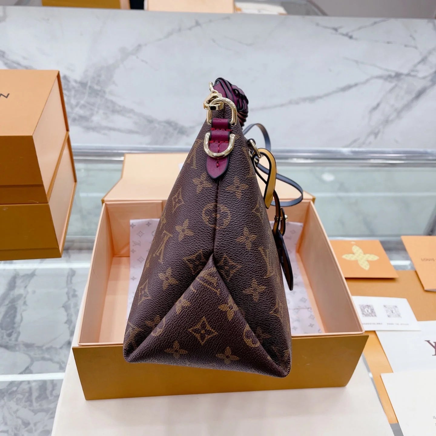 Exquisite+leather+bags-470