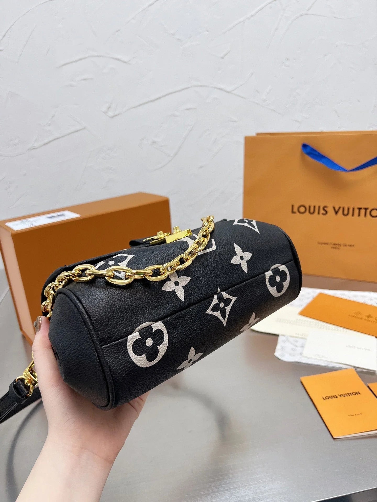 Exquisite+leather+bags-429