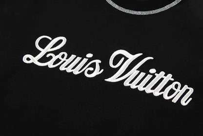 Exquisite embroidery t-shirt