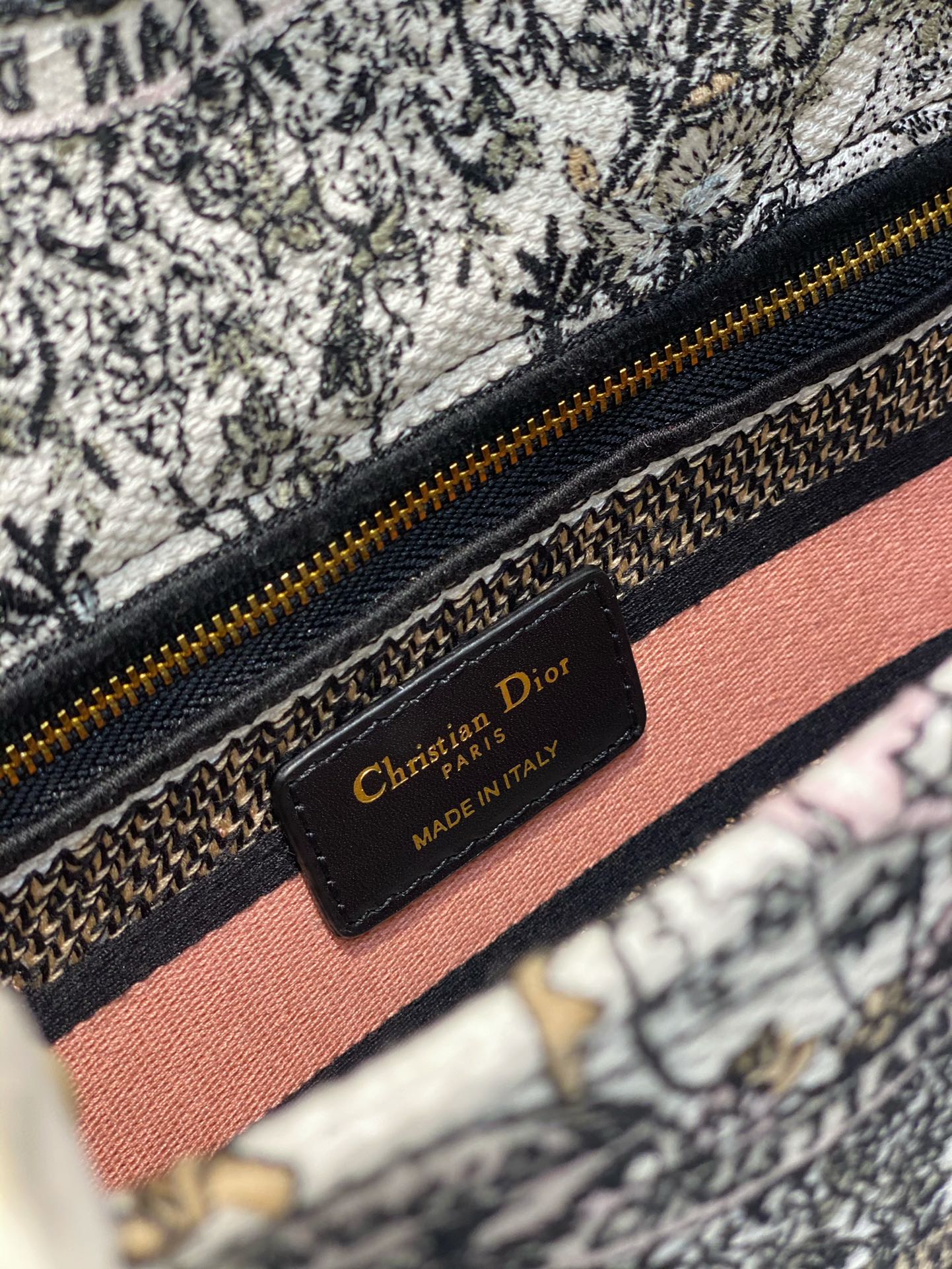 Exquisite+leather+bags-142