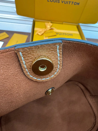 Exquisite+leather+bags-157