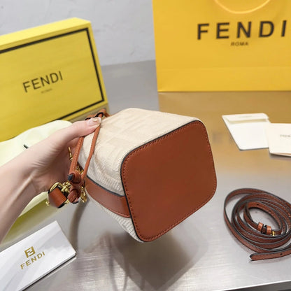 Exquisite+leather+bags-679