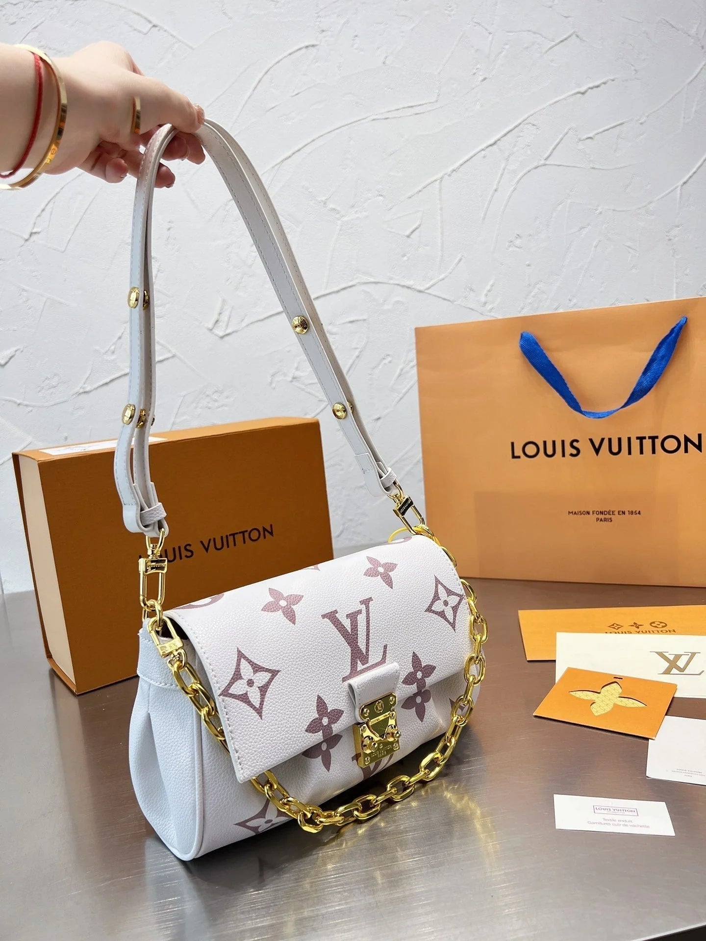 Exquisite+leather+bags-429