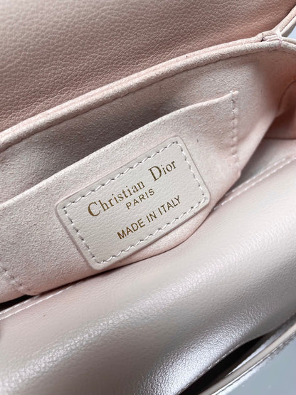 Exquisite+leather+bags-364