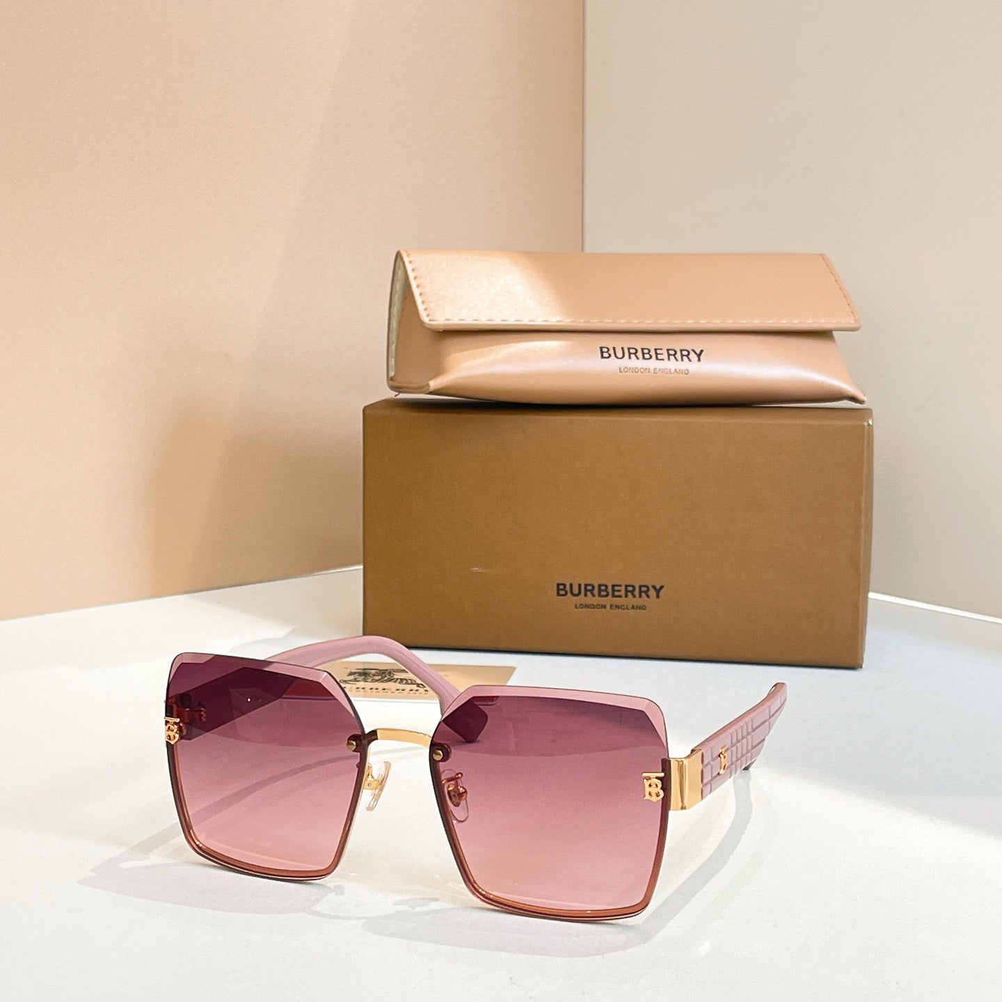 2025 New Fashion Large Frame Sunglasses in 5 Colors BE2491