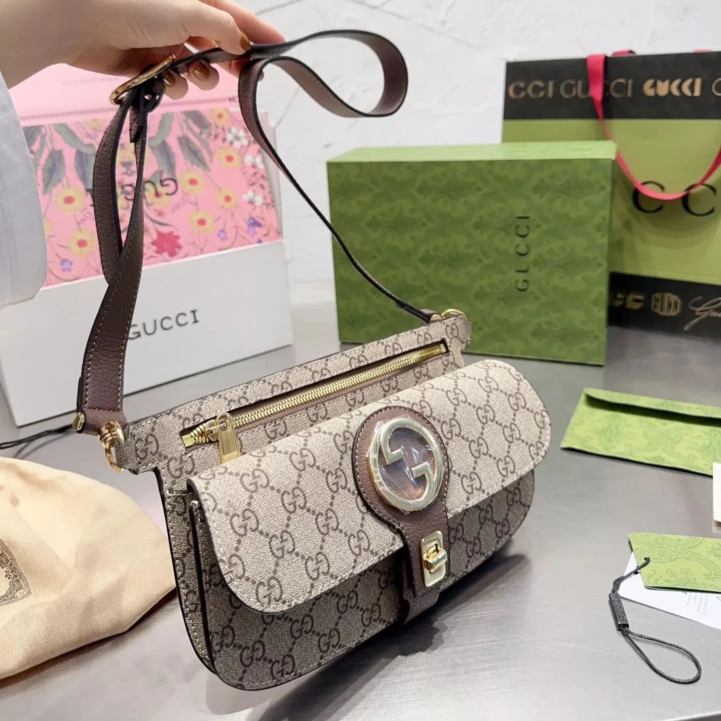 Exquisite+leather+bags-554