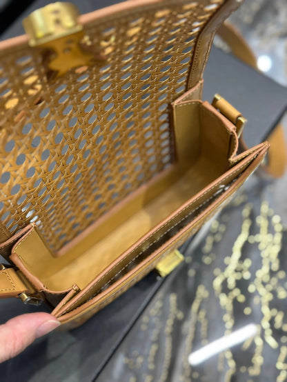 Exquisite+leather+bags-149