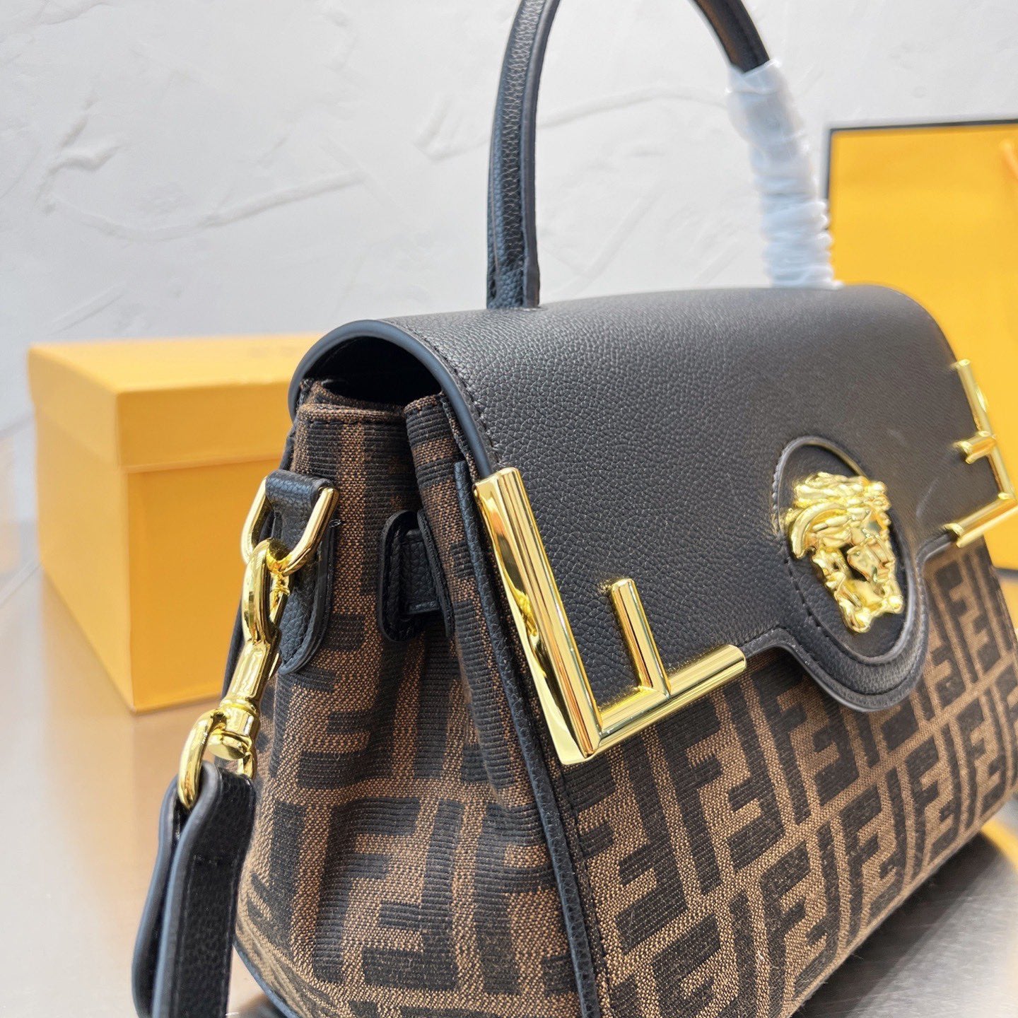 Exquisite+leather+bags-448