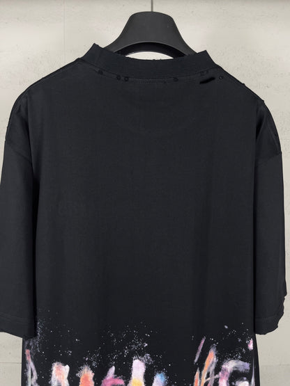Classic pattern graffiti embroidery t-shirt