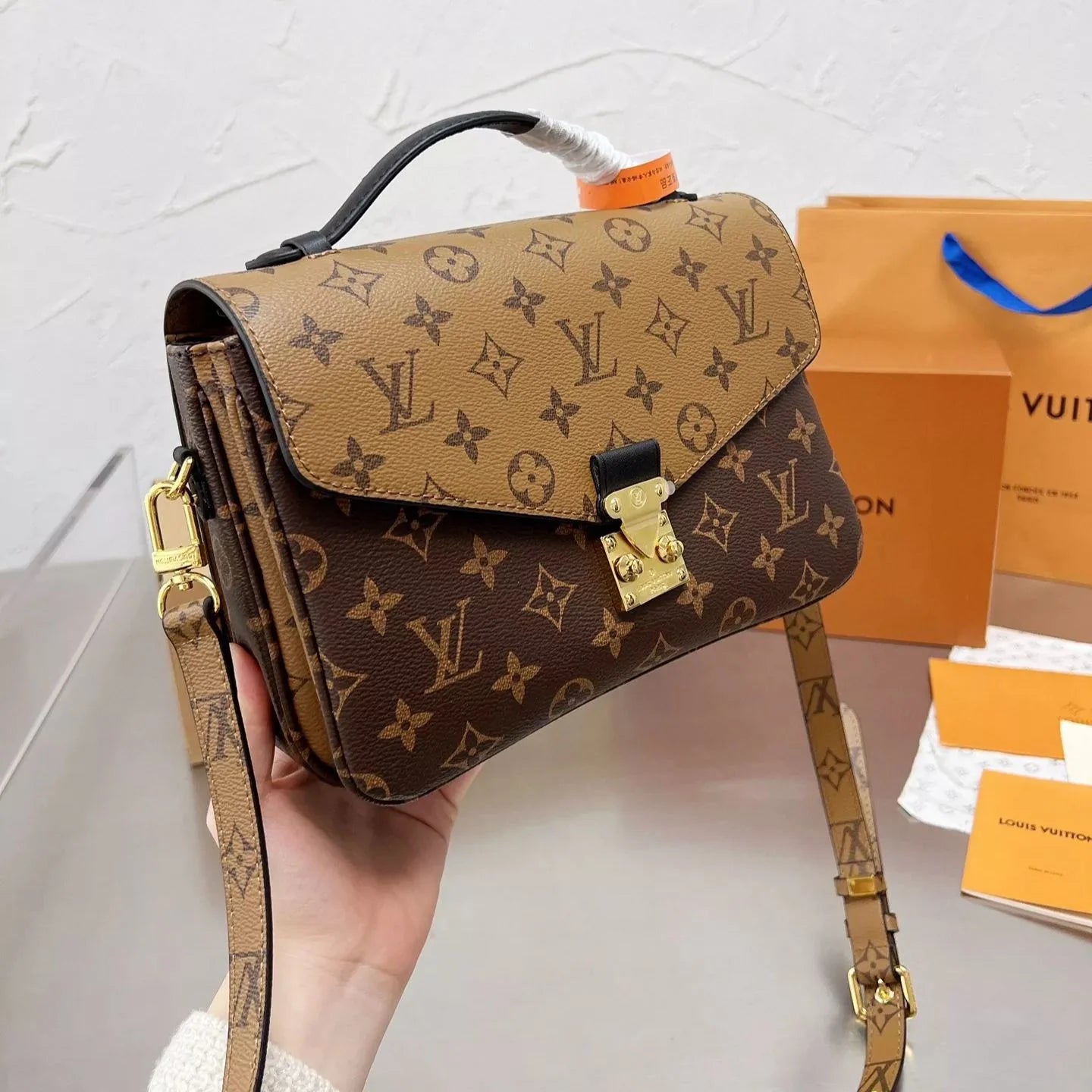 Exquisite+leather+bags-566