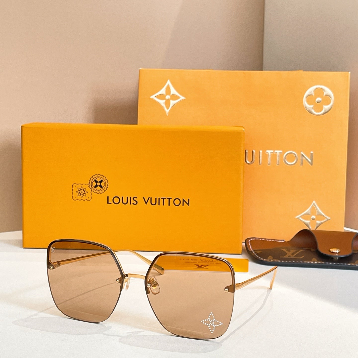 New Prismatic Gradient Sunglasses