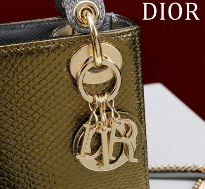 Exquisite+leather+bags-96