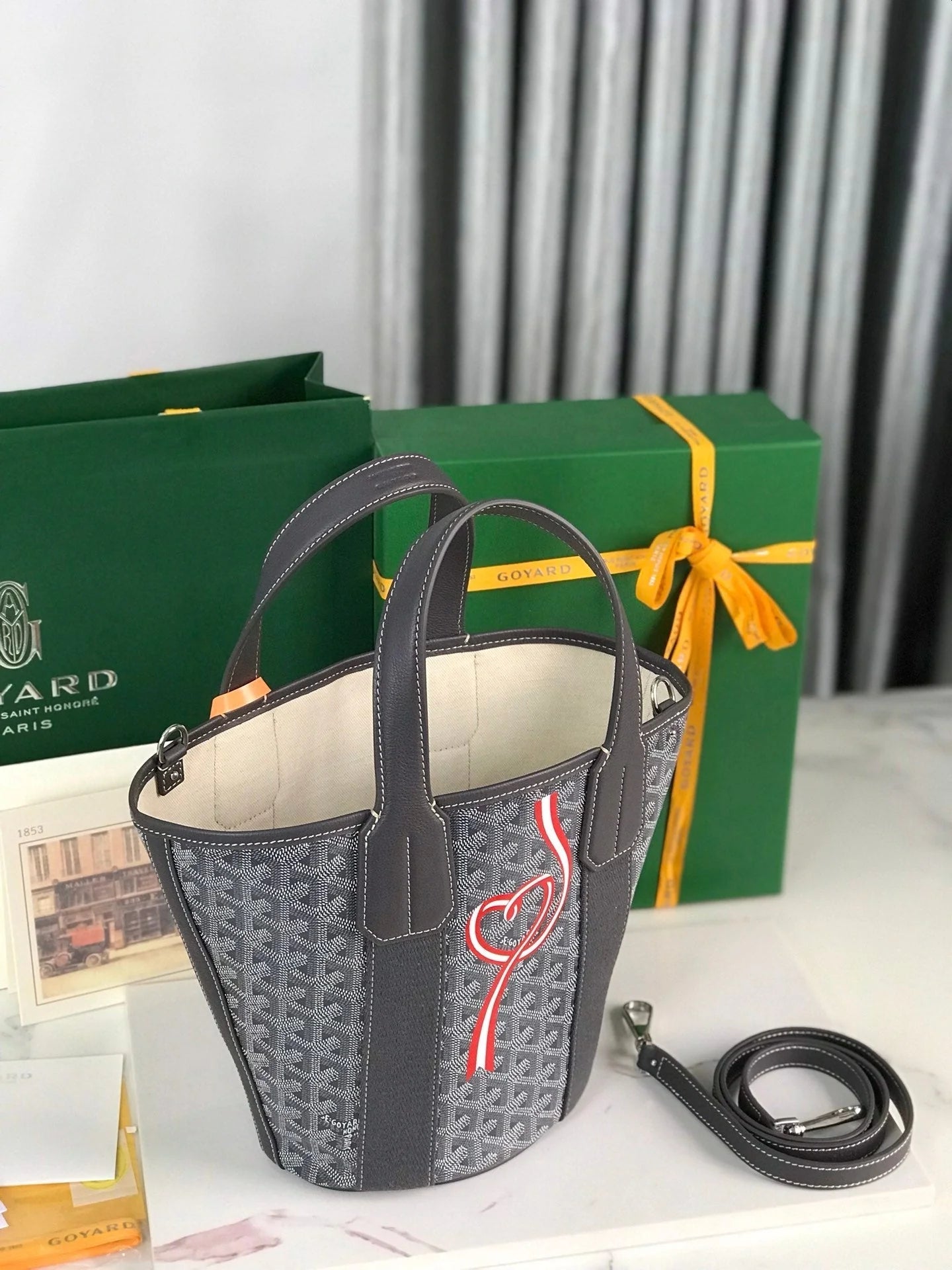 Exquisite+leather+bags-383