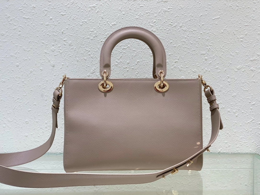 Exquisite+leather+bags-136