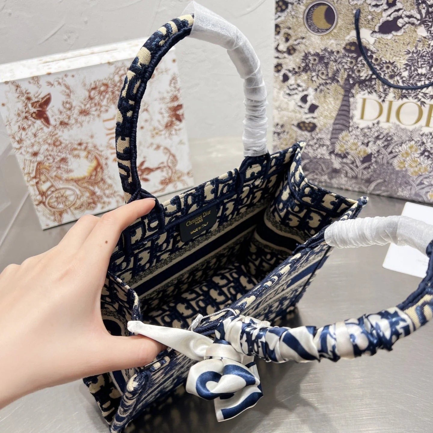 Exquisite+leather+bags-431