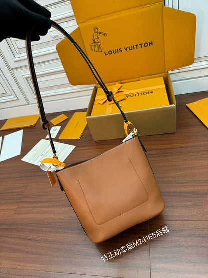 Exquisite+leather+bags-157