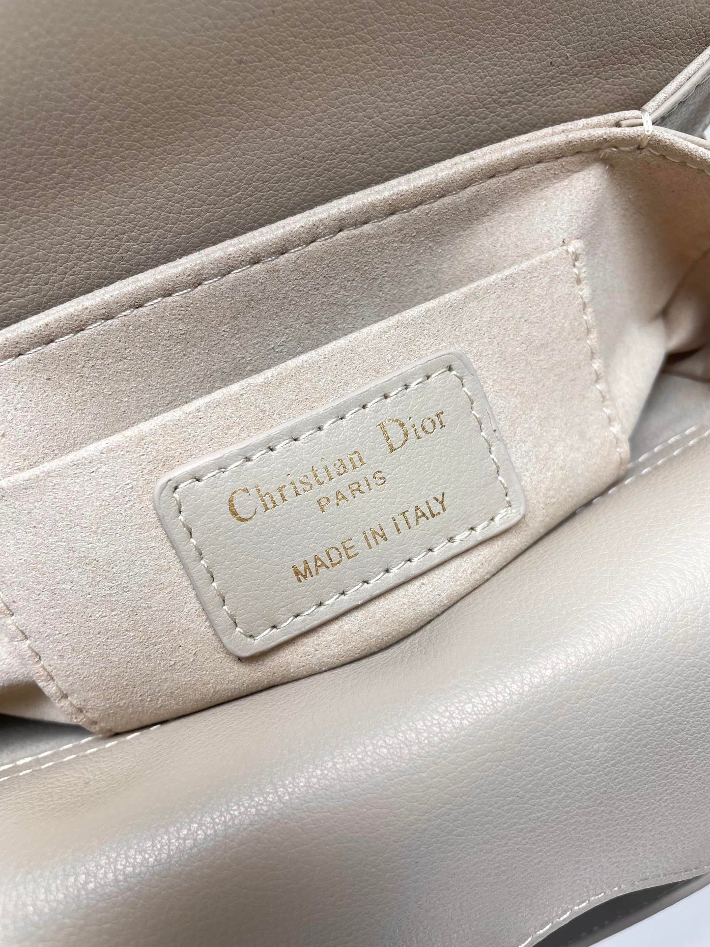 Exquisite+leather+bags-363