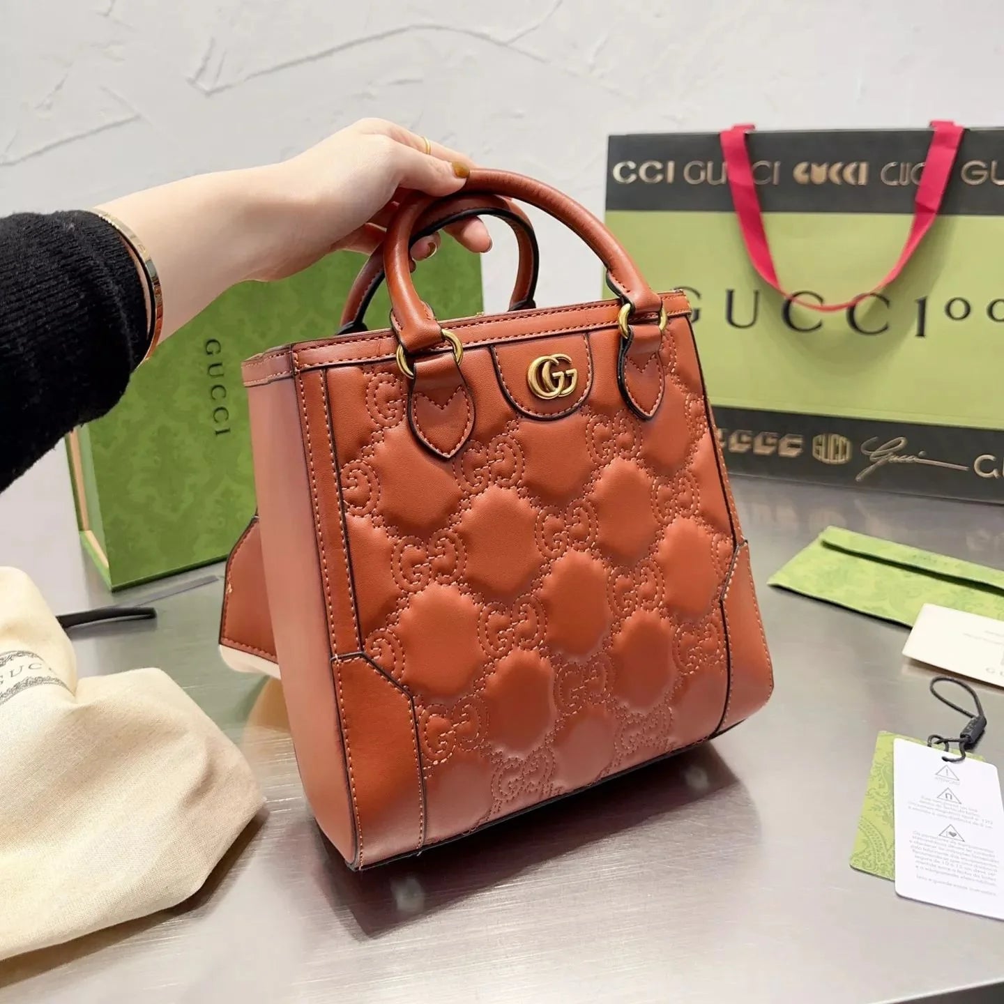 Exquisite+leather+bags-567