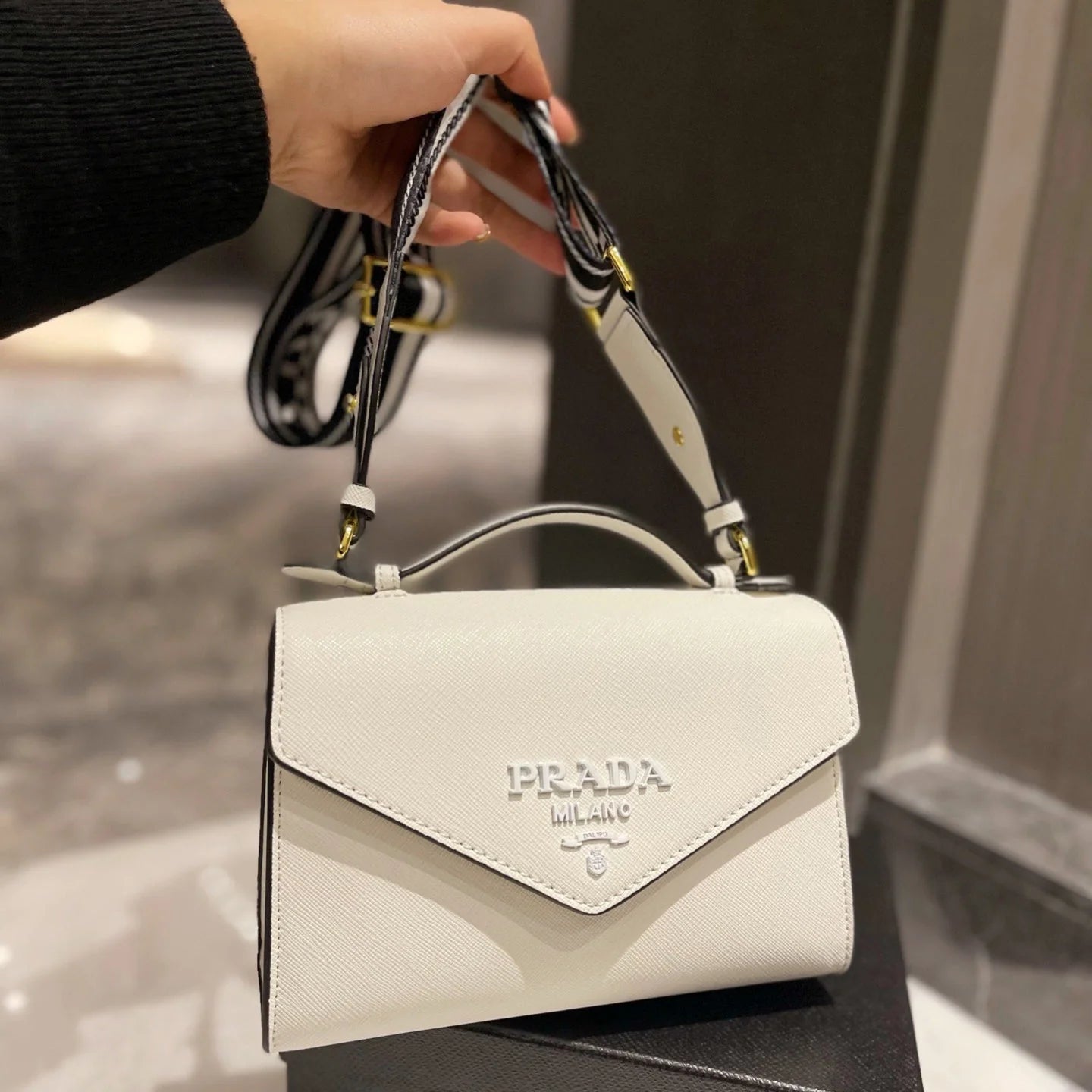 Exquisite+leather+bags-480