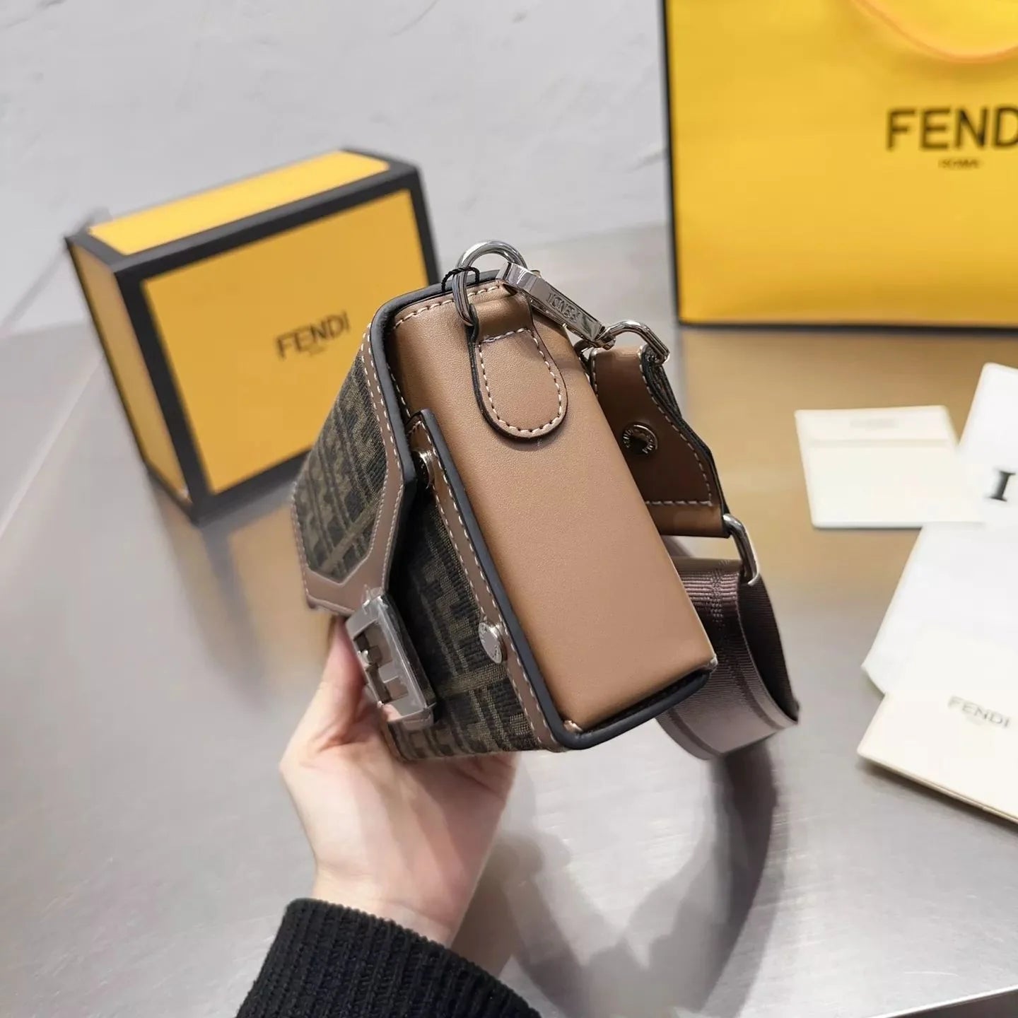 Exquisite+leather+bags-576