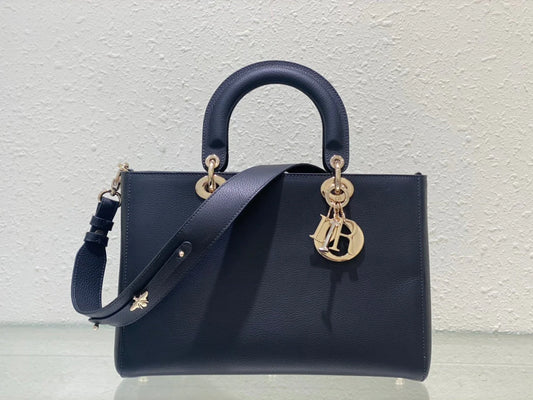 Exquisite+leather+bags-137