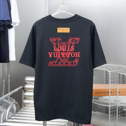 High quality embroidery t-shirt