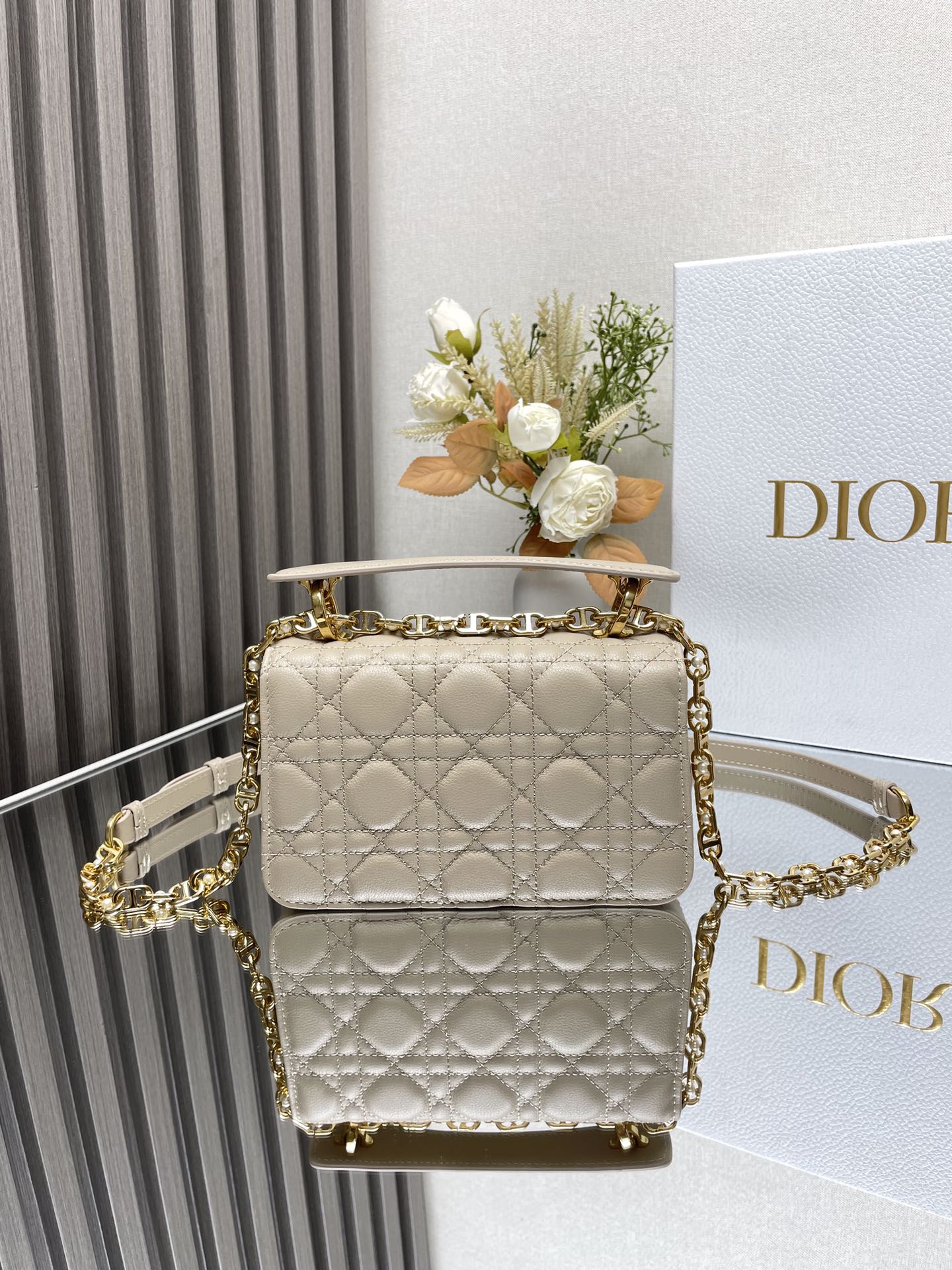 Exquisite+leather+bags-363