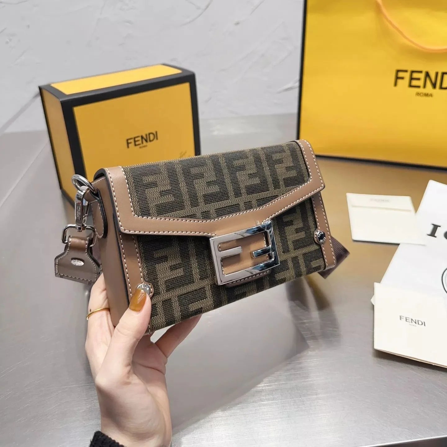 Exquisite+leather+bags-576