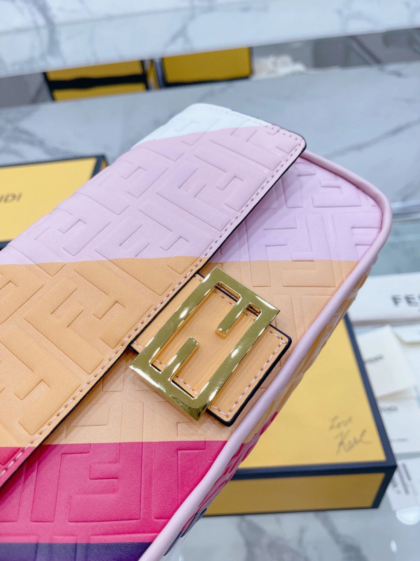 Exquisite+leather+bags-487