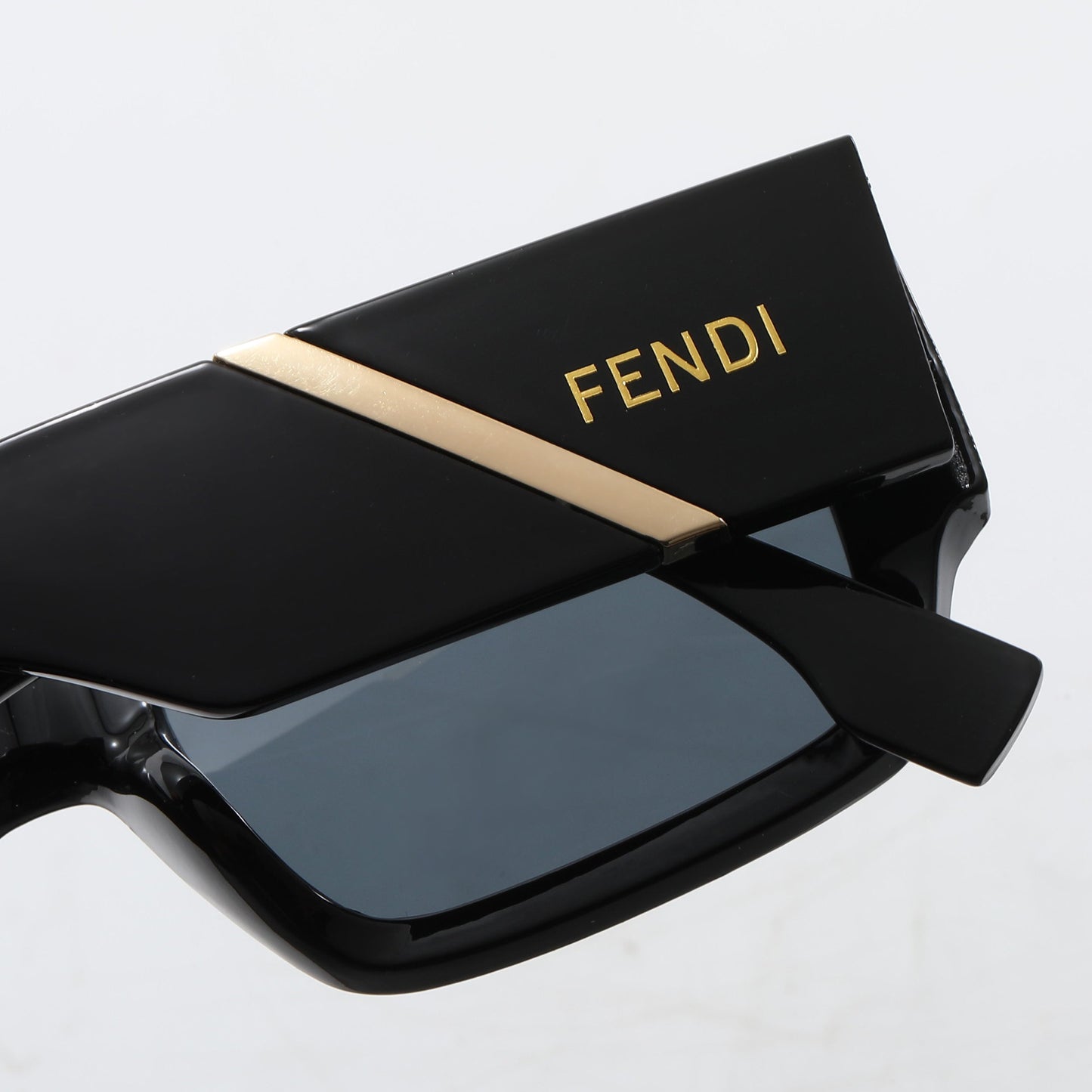 7 colors Very beautiful new sunglasses  69104