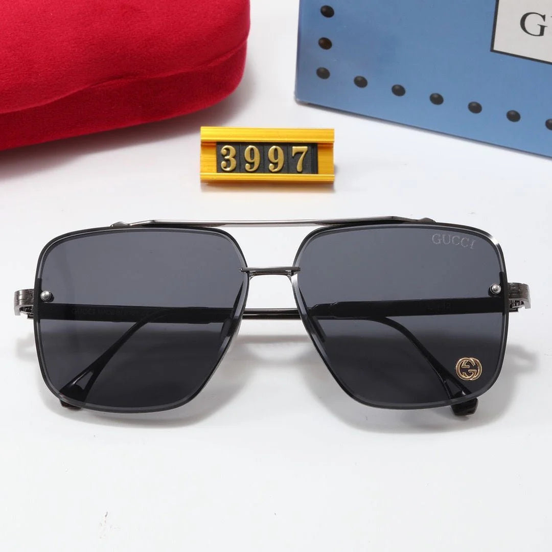 UV-protective travel glasses. trendy retro sunglasses
