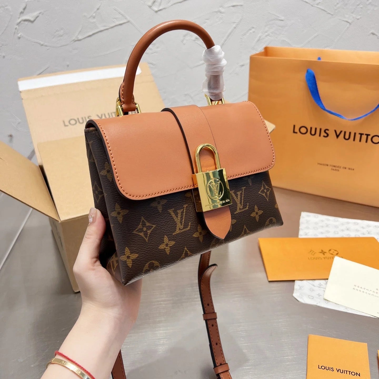 Exquisite+leather+bags-438