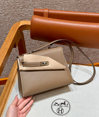 Exquisite+leather+bags-35