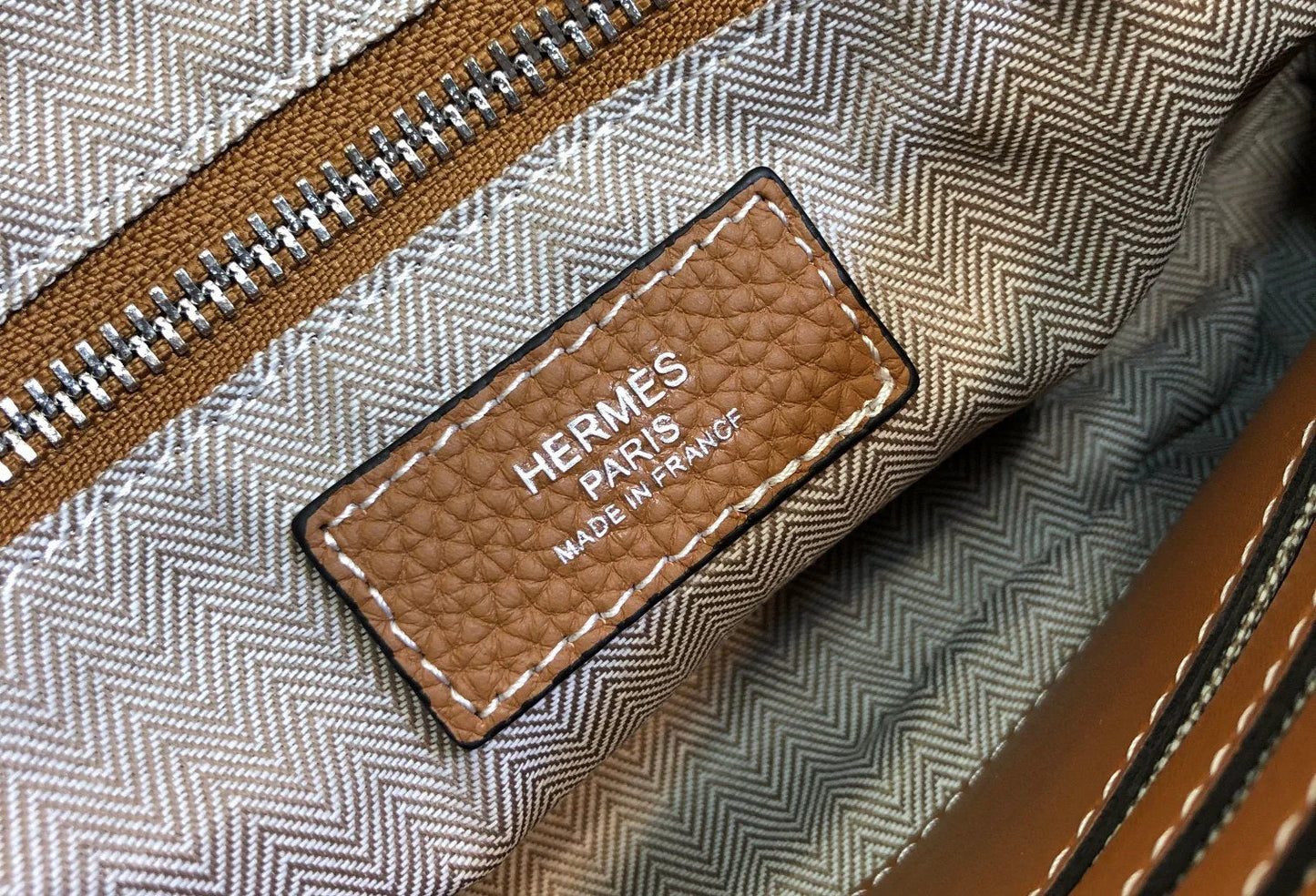 Exquisite+leather+bags-302