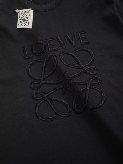 Embroidery logo t-shirt