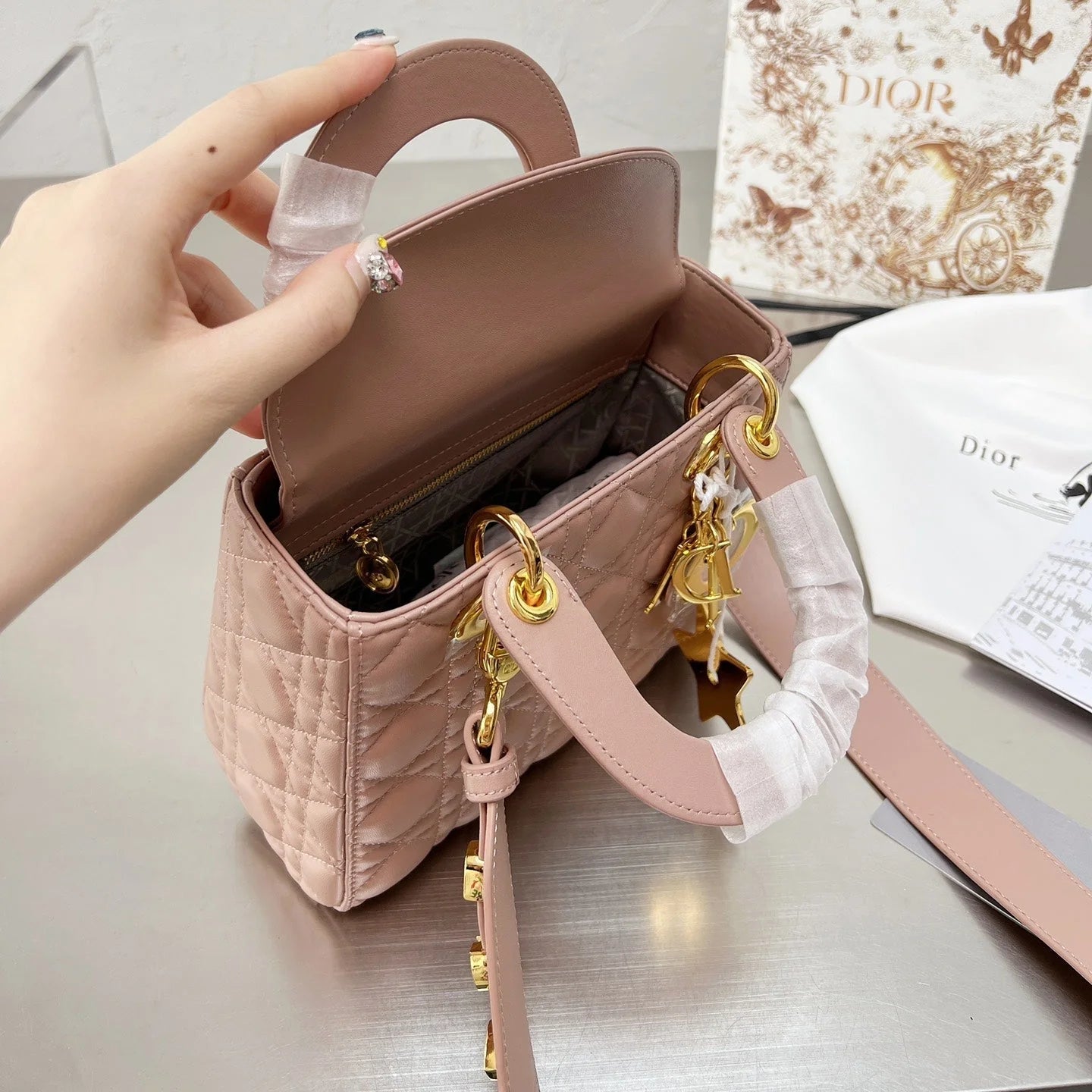 Exquisite+leather+bags-469