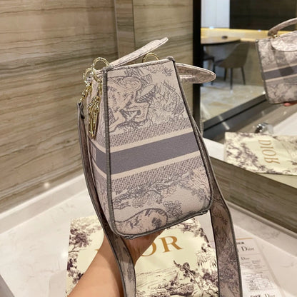 Exquisite+leather+bags-524