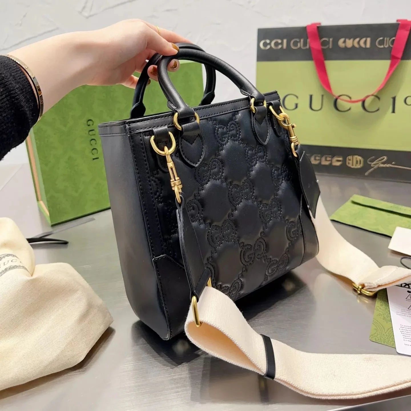 Exquisite+leather+bags-567