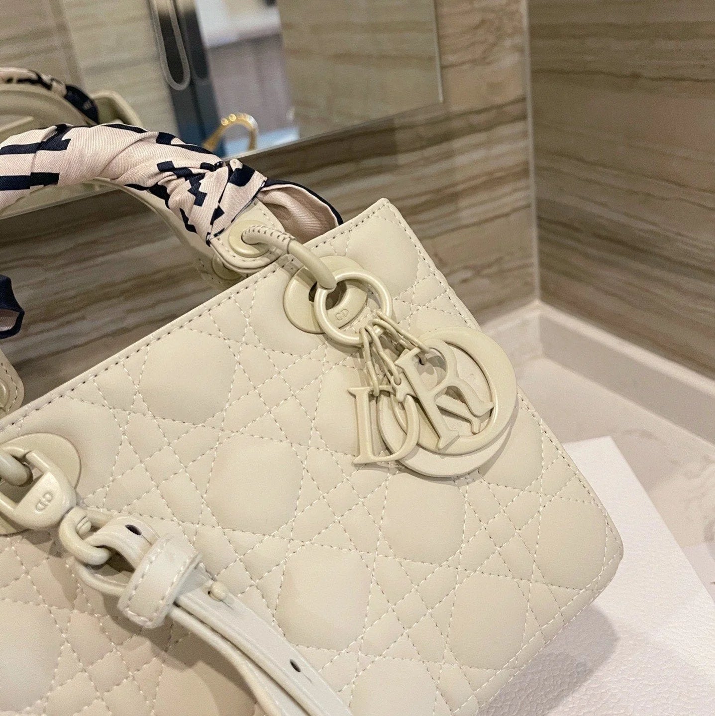 Exquisite+leather+bags-532