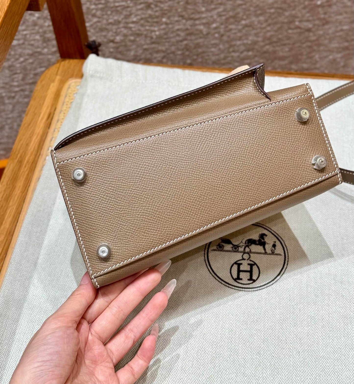 Exquisite+leather+bags-35