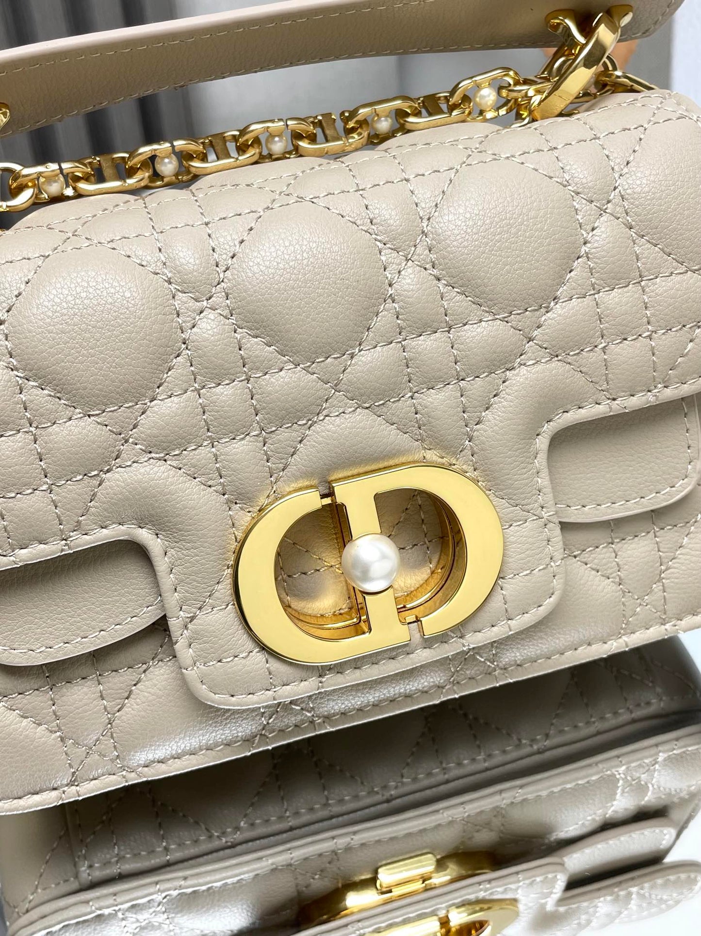 Exquisite+leather+bags-363