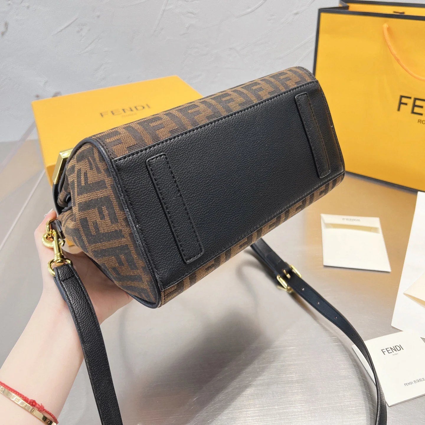 Exquisite+leather+bags-448