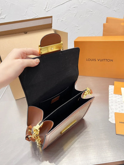 Exquisite+leather+bags-430